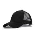 Women's black camouflage ponytail hat with breathable mesh and curved sun visor brim - One Size / Black
