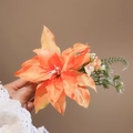 Pince à cheveux fleur orange élégante avec pétales en soie et détails de feuilles vertes - Pince à Bec de Canard Fleur Artificielle (160#) / Orange