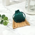 Sacchetto in velluto verde scuro con coulisse per gioielli su vassoio decorativo - 7*9cm / Verde Scuro