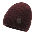 Winter warm knitted beanie in burgundy red with ribbed design and leather patch decoration - One Size / Burgundy
