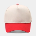 Gorra de béisbol de dos tonos con 5 paneles corona beige y visera roja estilo informal - Beige/Rojo