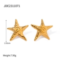 Gouden zeester oorknopjes van roestvrij staal met een gepolijste metalen afwerking - Zeester Vorm Stijl (JDE2311071)