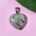 Pendentif cœur en pierre naturelle tachetée 20mm avec bélière en métal argenté - 32-Bleu Tianshan