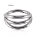 Silberner 1.2x8mm dreilagiger Septum-Ring aus Edelstahl auf weißem Hintergrund - 1.2*8mm / 4# Dreischichtiges Stahlfarben
