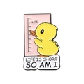 Niedliche Emaille-Ente Pin mit Lebensmotto Spruch und Größenmessung auf Metall - Ente Stil (QHXZ133)