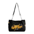 Borsa tote in tela nera con scritte ricamate in giallo e tracolla con catena in metallo - Nero