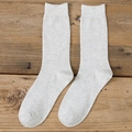 Breathable heather grey ribbed crew socks for men made of soft cotton for business casual wear - One Size / Beige