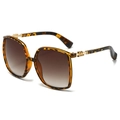 Gafas de sol oversize de carey con lentes degradadas marrones y detalles dorados - Montura de Leopardo / Lentes Té