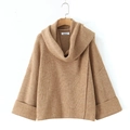 Pull en maille camel oversize avec col roulé et larges poignets repliés pour femme - Taille unique / Kaki clair