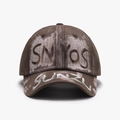 Gorra de béisbol marrón oscuro efecto desgastado con grafiti SNYOS y visera - Ajustable / Café oscuro