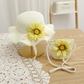 Dettaglio cappello di paglia e borsa con girasole e pizzo per bambina - 52cm 3-6 Anni / Set Cappello di Paglia e Borsa / Crema