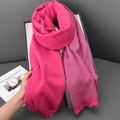 Two-tone cashmere-style scarf in magenta and grey with short fringe trim details - 70-190CM / Rose Red