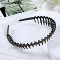 Minimalist black wave plastic headband with non-slip teeth for secure hair styling - Grey (Wave)