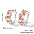 Créoles en argent avec cristaux orange et poire clairs mesurant 2,38cm de hauteur - Orange + Zircon Clair
