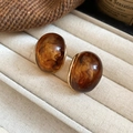 Boucles d'oreilles vintage en résine ambrée avec bord doré dans un écrin - 83# Ovale Ambre Motif Pierre Bord Doré (Tige en Argent)