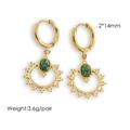 Détail de boucles d'oreilles dorées avec pierre verte et dimensions de 2x14mm - Boucles d'Oreilles (1064)