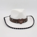Chapeau de cowboy blanc avec ruban en cuir paisley et boucle en strass de cœur - Blanc avec bord noir (Grand cœur)