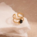 Bague double couche en acier doré avec zircon ovale noir posée sur des pierres minérales - Style Ovale Noir Double Couche Anneau Fin (TR93)