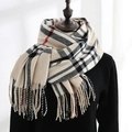 Sciarpa classica a quadri beige con strisce nere e rosse e dettaglio frange - Bianco