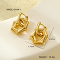 Vue détaillée de boucles d'oreilles hexagonales dorées, dimensions 1,75 cm et poids 14,4 g - Doré