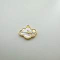 Pendentif nuage de bon augure plaqué or 18K avec nacre blanche pour bijoux DIY - Nuage en Coquille Blanche