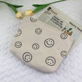 Corduroy make-uptas in crème met zwart smiley-patroon voor op reisgebruik - Beige Smiley
