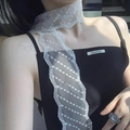 Sciarpa vintage in pizzo bianco con pois ricamati ed eleganti bordi ondulati - Pois in Pizzo / A Righe Bianche