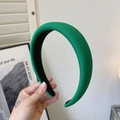 Padded green fabric headband with retro high crown design for women's hair styling - Plain Green
