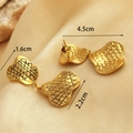 Pendientes geométricos de acero inoxidable bañados en oro 18K con forma de rombo - Dorado