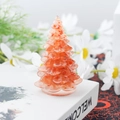 Mini sapin de Noël en résine avec pierres concassées orange et base transparente - 24 Quartz cheveux de lapin rouge