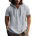 Détail macro de chemise homme gris clair en coton et lin avec capuche et boutons - XL / Gris
