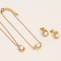 Chic gold wavy pea-shaped necklace and pearl earrings set for elegant women jewelry - Gold