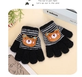 Gants tricotés noirs pour enfants avec revers rayés et un joli patch d'ours en 3D - Gants en Tricot Ours 3D / Rayures Noires/Ours