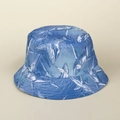 Details von Hai-Print und Nähten am blauen Fischerhut aus Baumwoll-Canvas - Premium Baumwolle Bedruckter Hai Stil