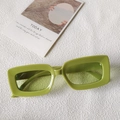 Trendy avocado green rectangle sunglasses with vintage thick frames for men and women - Grass Green