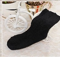Flauschige Korallenfleece-Socken für Herren in Schwarz mit warmer Mikrofaser-Textur - Einheitsgröße / Damen Schwarz