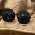 Elegant 4cm black chain-shaped stud earrings featuring dense rhinestones on gold satin - Black Round