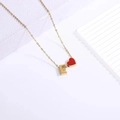 Collana dorata con cuore in smalto rosso e ciondolo lettera E su catena sottile - Collana con lettere a cuore E