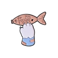 Spilla smaltata zampa di gatto con pesce e incisione For You Mom in bianco e azzurro - Zampa di Gatto che Tiene un Pesce For You Mom (CC2475)