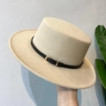 Klassischer beiger Boater-Hut aus Wolle mit schwarzem Lederband und Goldschnalle - M (56-58cm) / Beige / Schwarzes Band