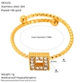 Macro detail of 18k gold plated 304 stainless steel ring with zircon stone and twist band - Square Zirconia Style (SR332G)