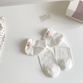 Socquettes blanches en coton respirant avec broderie de nœud rose délicat - Taille unique / Blanc Pur