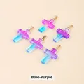 Fünf blau-violette Kreuzanhänger aus Glas mit Farbverlauf und goldenen Metallösen - 25*18*4mm / Blau und Violett