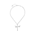 Dettaglio del ciondolo a libellula in argento su catena a graffetta con marchio S925 - Collana / Argento