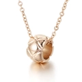 Collana con ciondolo ad anello inciso a rombi in oro rosa e acciaio al titanio - Oro rosa