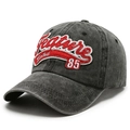 Berretto da baseball vintage in denim grigio scuro lavato con ricamo rosso - Regolabile / Nero