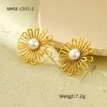 Detail of gold flower earrings with white pearls and 2.6cm size measurement display - NMSE-C551-2 / Gold Hollow Petal with White Pearl