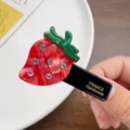 Süße Erdbeere Haarspange mit Strasssteinen und goldener France Handmade Aufschrift - Erdbeere