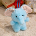 Simpatico portachiavi in peluche a forma di elefante azzurro con orecchie rosa - Elefante