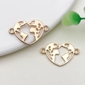 Gouden hartvormige wereldkaart metalen bedels voor DIY sieraden en armbanden - Hart wereldkaart